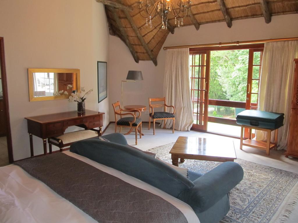Thatchfoord Lodge Йоганнесбурґ Екстер'єр фото