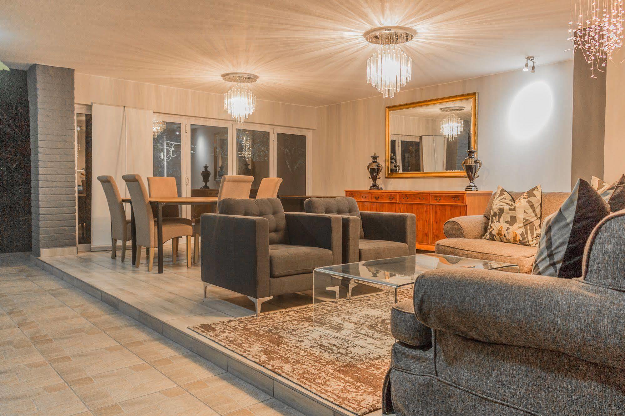 Thatchfoord Lodge Йоганнесбурґ Екстер'єр фото